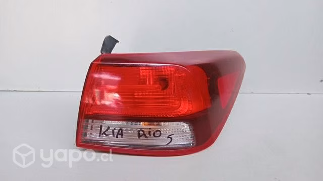 Foco kia rio derecho
