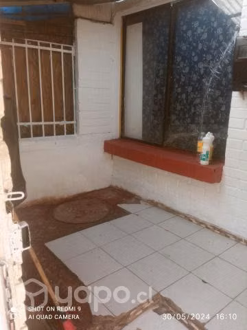 Arriendo casa en la pintana ... Santo tomas ...