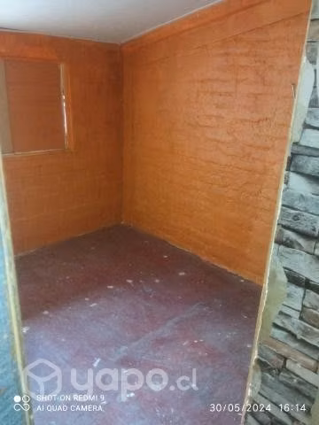 Arriendo casa en la pintana ... Santo tomas ...