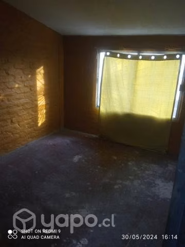 Arriendo casa en la pintana ... Santo tomas ...