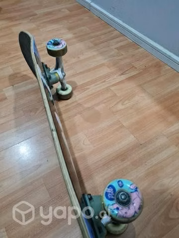 Skate semi nuevo - Imagen 4