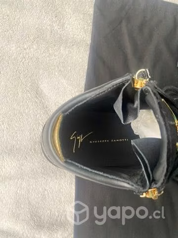 Giuseppe zanotti originales