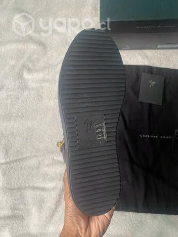 Giuseppe zanotti originales