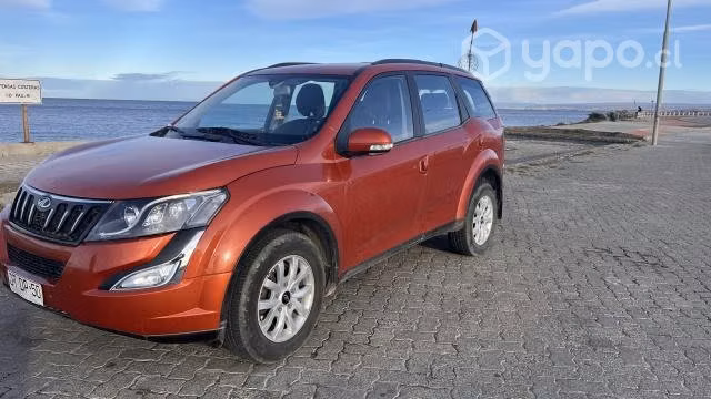 MAHINDRA XUV500