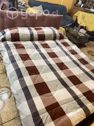 Cama de dos plazas