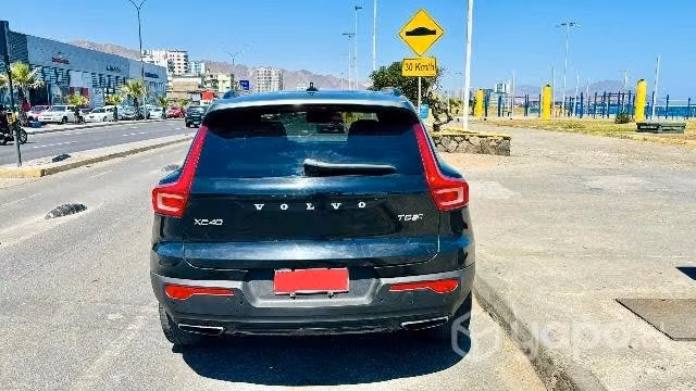 Volvo XC40 T5 R 2018