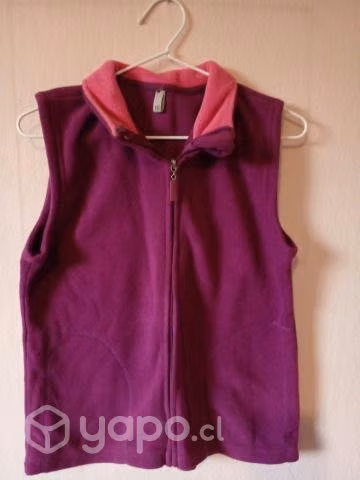 Chaleco polar morado para niña
