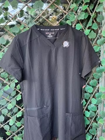 Uniformes Clínicos Nuevo - Imagen 2