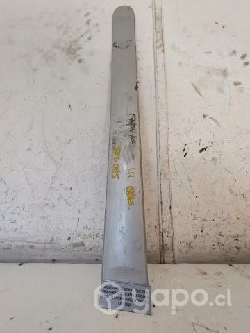 Moldura Central Pta Tras Izq (FRG085) Ford Ranger