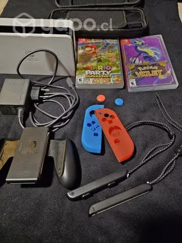 Nintendo Switch OLED SEMINUEVA