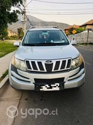Mahindra Xuv500 2014 - Imagen 2