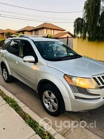 Mahindra Xuv500 2014 - Imagen 6