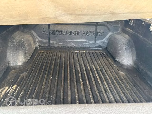 Mitsubishi L200 Work 2021 - Imagen 2