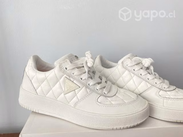 Zapatillas Guess