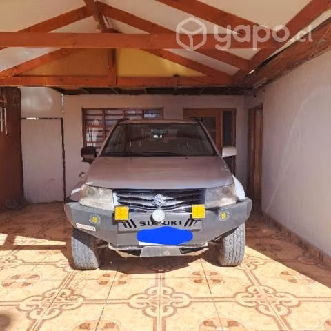 Suzuki grand vitara 2013