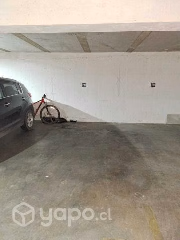 Estacionamiento Techado Edi. Parque Manuel Rodrigu