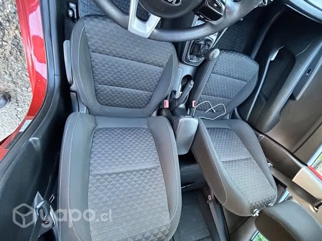 Kia Rio km - Imagen 6