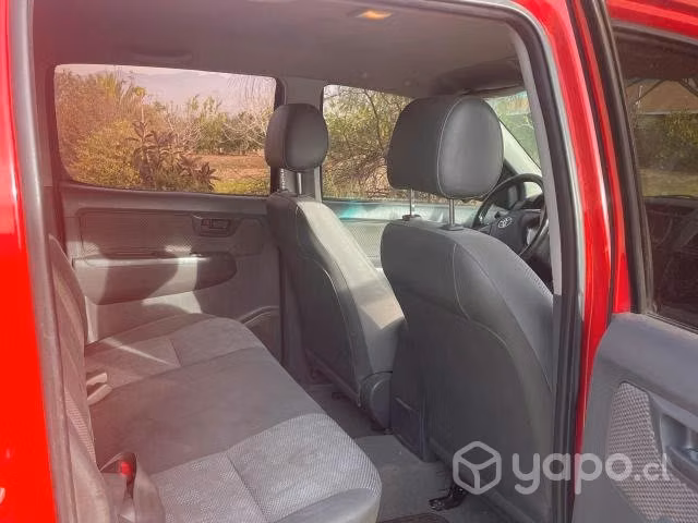 Toyota hilux 2015