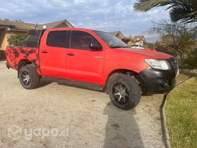 Toyota hilux 2015