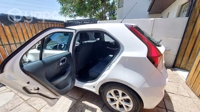 Vendo auto mg3
