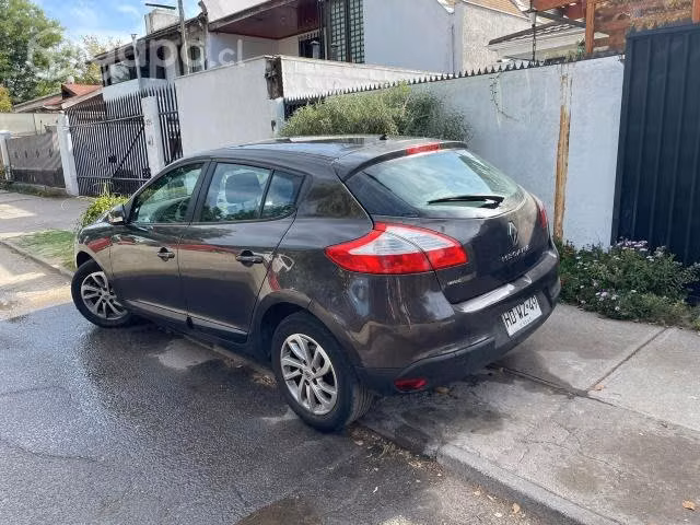 Renault megane iii 2.0 2015