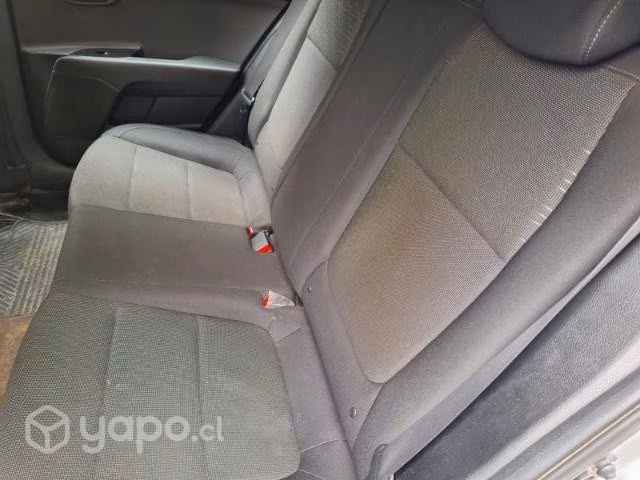 Kia rio5 2018 full equipo
