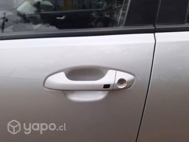 Kia rio5 2018 full equipo