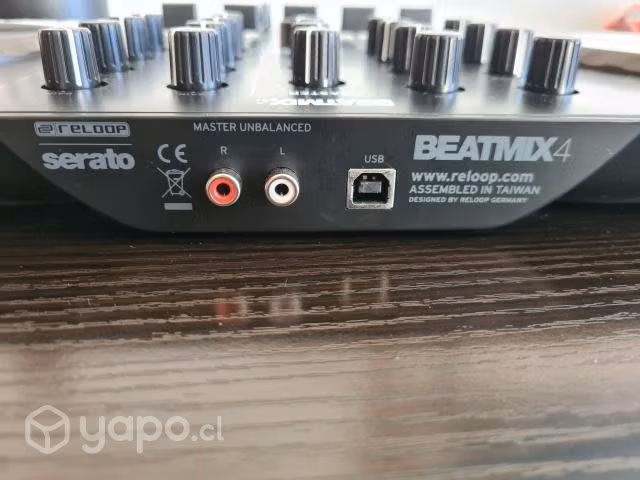 Reloop Beatmix 4 MK2