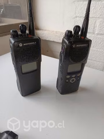 Radios Motorola XTS 2500 + cargador