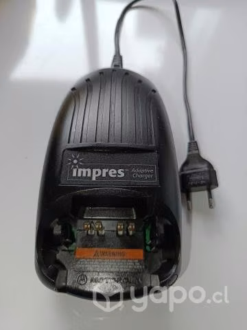 Radios Motorola XTS 2500 + cargador