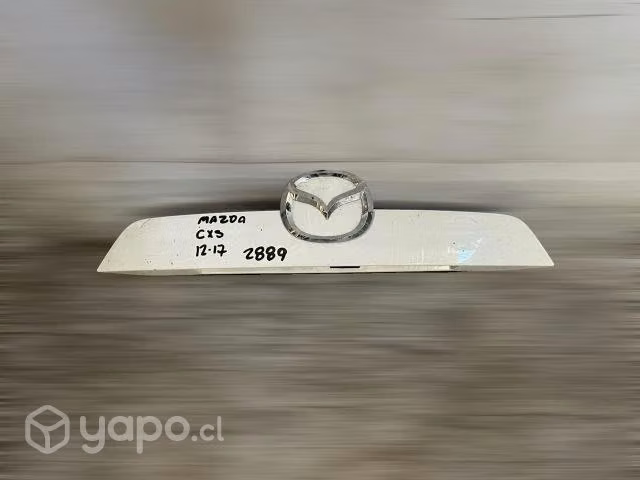 Moldura de portalon mazda cx