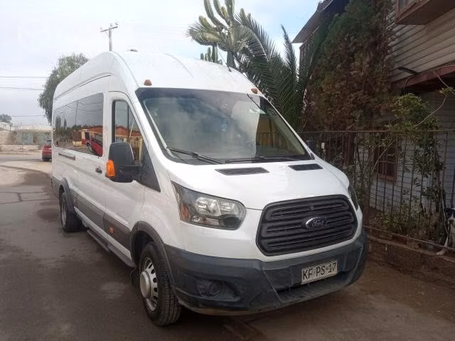Vendo Ford transit 2,2 año 2018