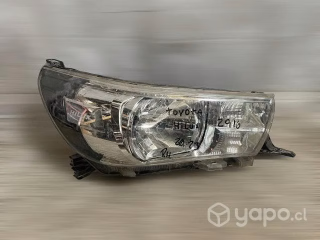 Optico rh toyota hilux 2020-2023