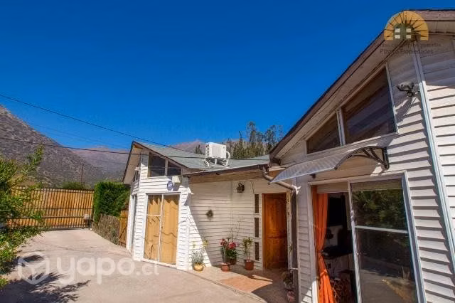 Casa Familiar Cajón del Maipo