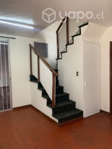 Arriendo casa
