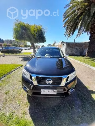 Nissan NP 300 LE Automatica, Diesel, full equipo