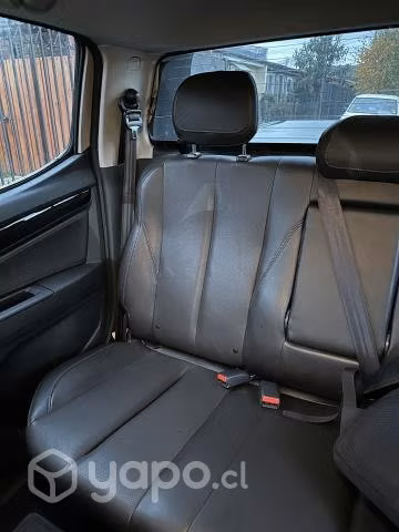 Vendo camioneta Chevrolet colorado 2022