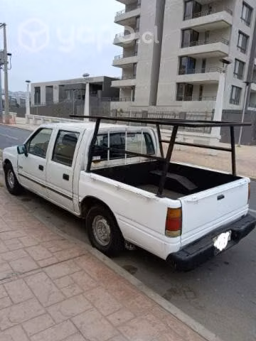 Vendo chevrolet luv año 93 motor 1.6 impecable
