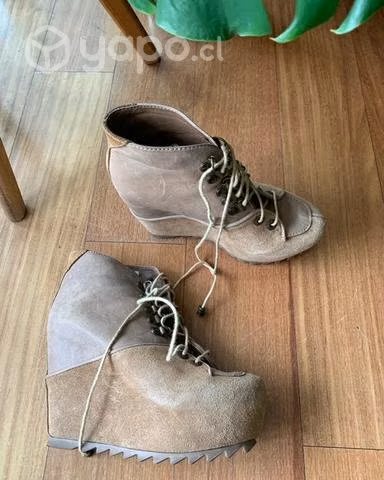 Zapatos botines altos talla 36 Sarkany - Imagen 2