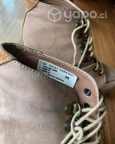 Zapatos botines altos talla 36 Sarkany - Imagen 3