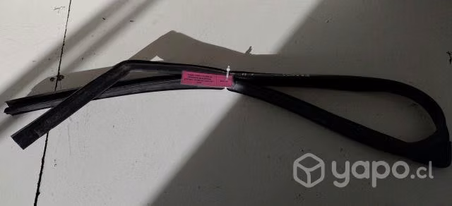 Goma Vidrio Puerta Tras Izq (FES051) Ecosport 2020