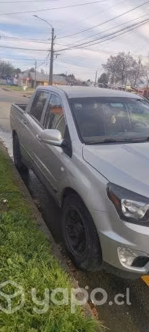 Se vende camioneta Ssangyong - Imagen 6