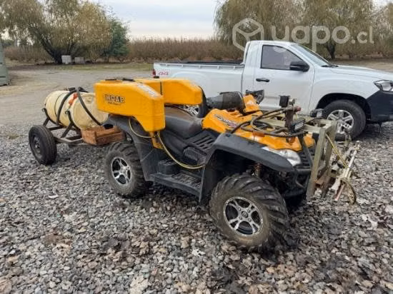 Moto CF 2014 4x4