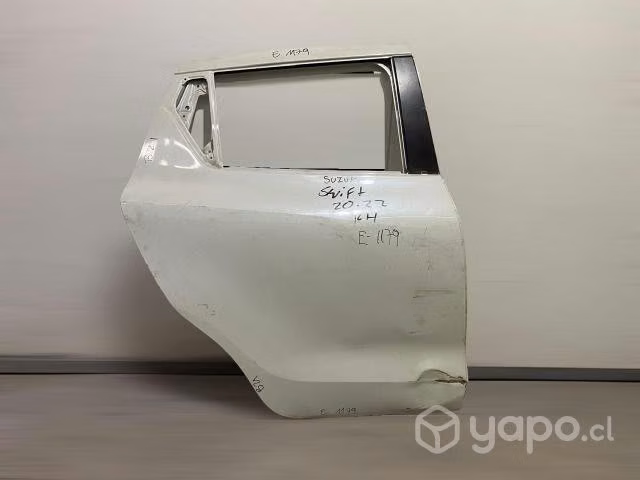 Puerta trasera rh suzuki swift 2020-2022