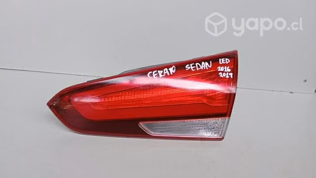 Foco kia cerato maleta