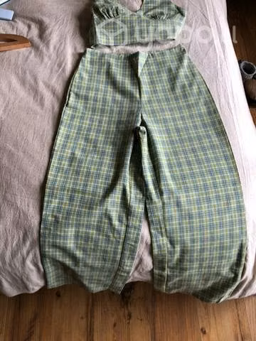 Conjunto mujer y blusas