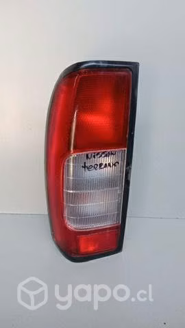 Foco nissan terrano