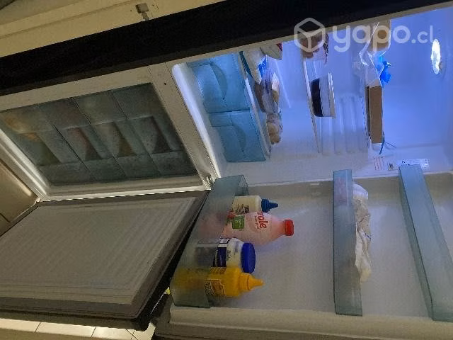 Refrigerador congelador Mademsa Nordik MR 415/220/
