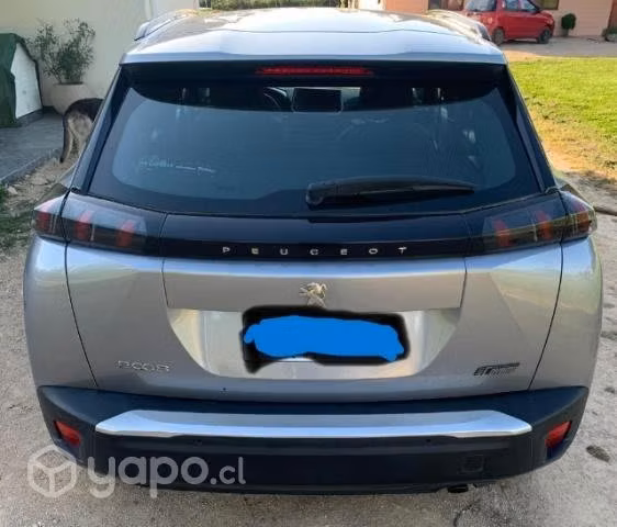 Vendo auto impecable PEUGEOT 2008  2021