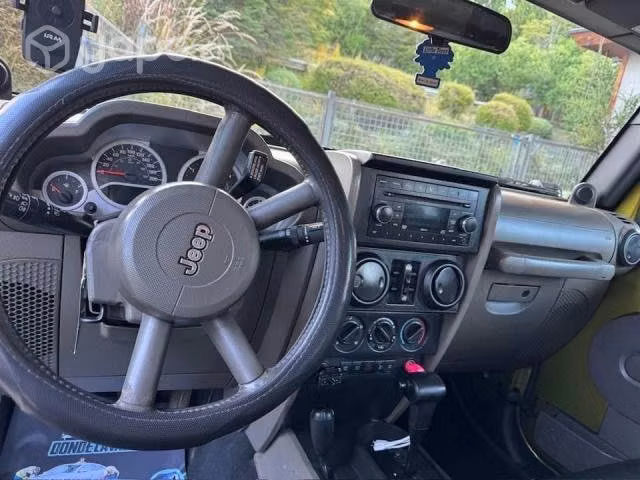 Se vende camioneta Jeep Wrangler 2007 4x4